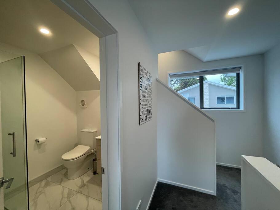 Parkside Retreat - 3 Beds -Sleeps 6 Near Westfield Villa Christchurch Buitenkant foto