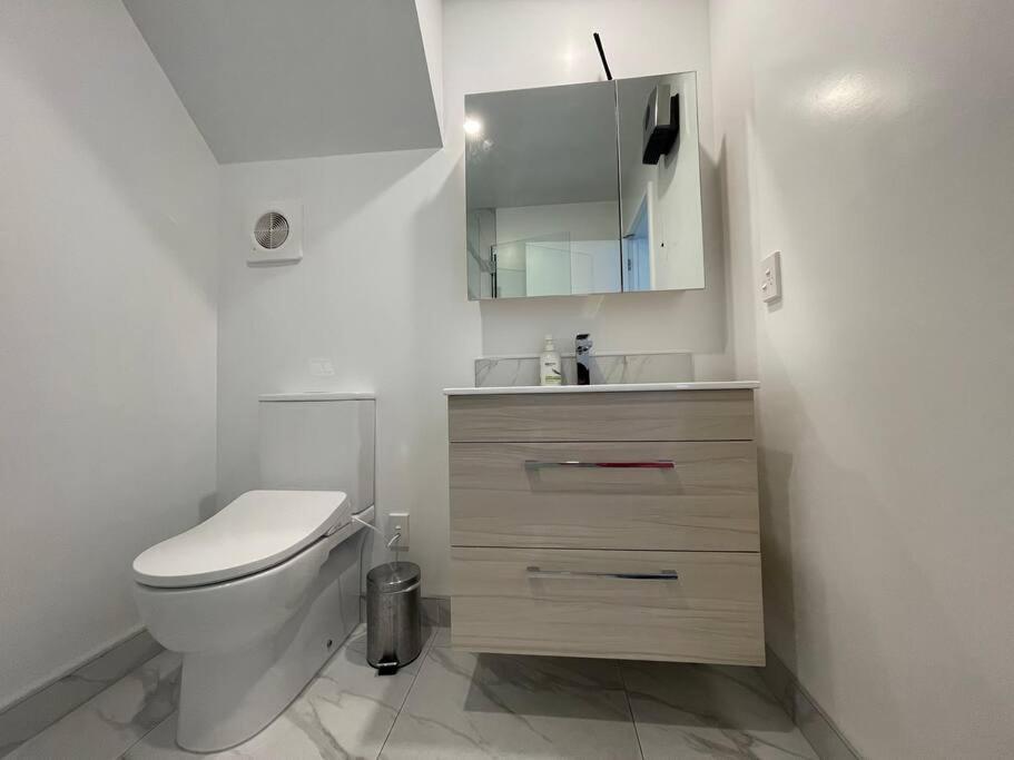 Parkside Retreat - 3 Beds -Sleeps 6 Near Westfield Villa Christchurch Buitenkant foto
