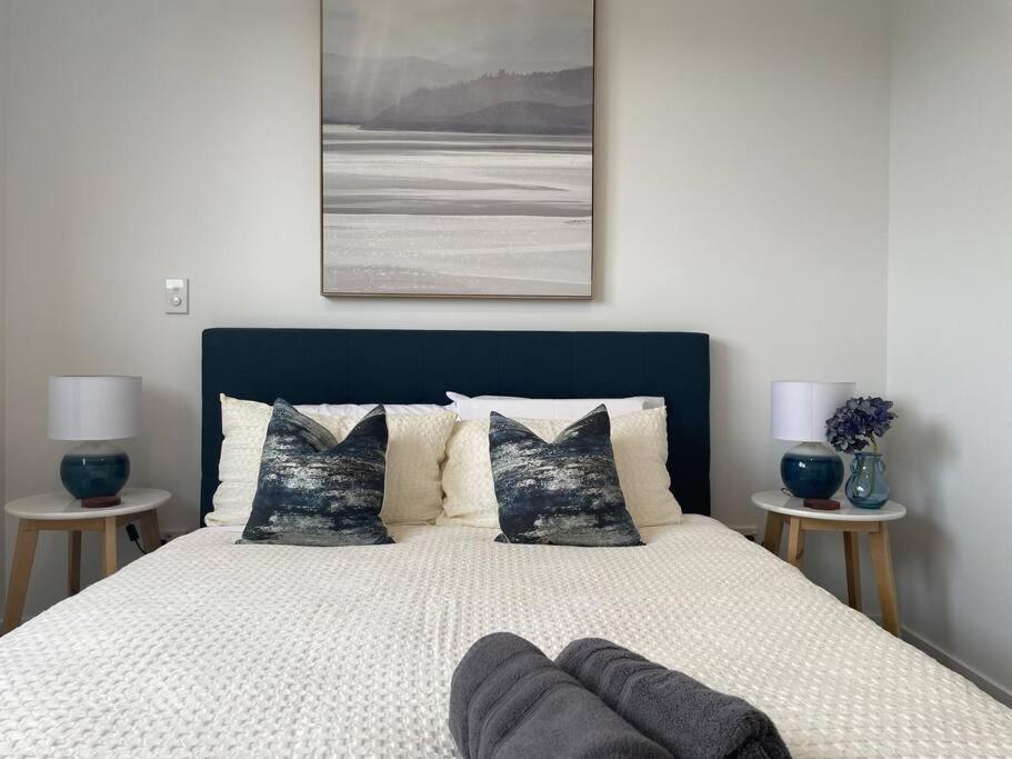 Parkside Retreat - 3 Beds -Sleeps 6 Near Westfield Villa Christchurch Buitenkant foto