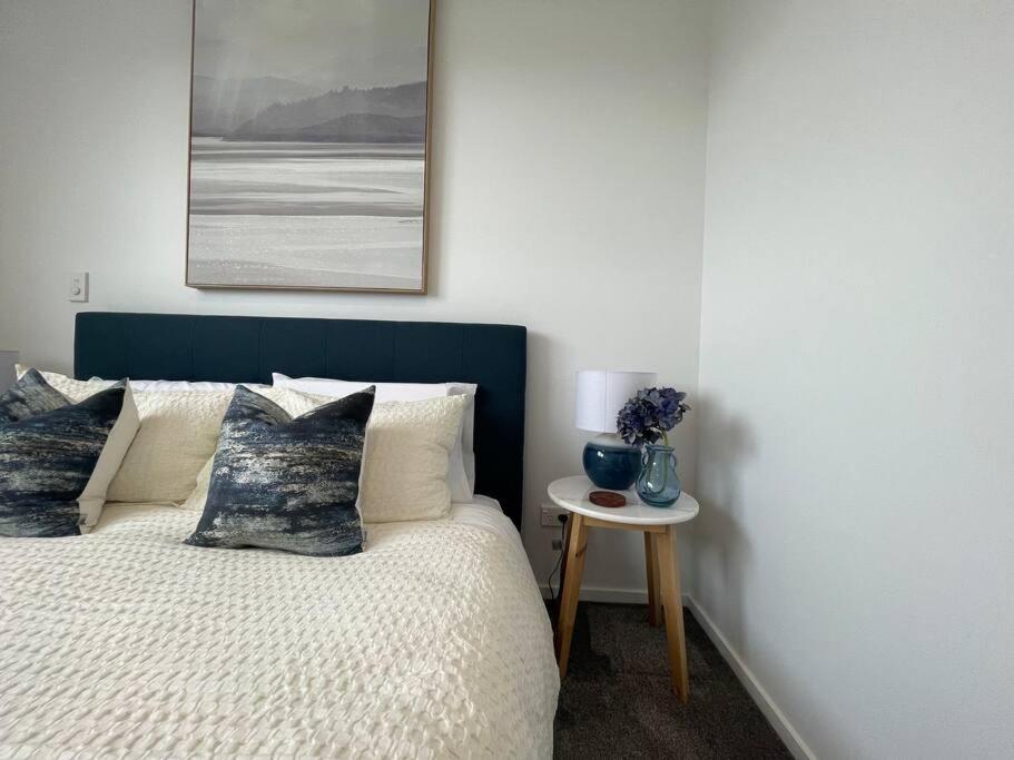 Parkside Retreat - 3 Beds -Sleeps 6 Near Westfield Villa Christchurch Buitenkant foto